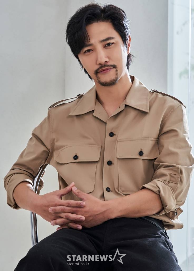 영화 '내겐 너무 소중한 너'(감독 이창원 권성모)의 주연배우 진구가 3일 오전 온라인으로 진행된 인터뷰를 위해 포즈를 취하고 있다. /사진제공=파인스토리 2021.05.03 /사진=이동훈 기자 photoguy@