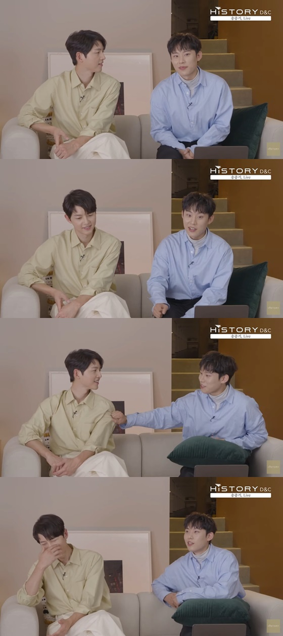 송중기 /사진='송중기, Live' 방송화면 캡처