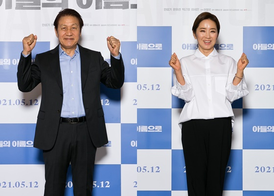 안성기, 윤유선 /사진제공=(주)엣나인필름