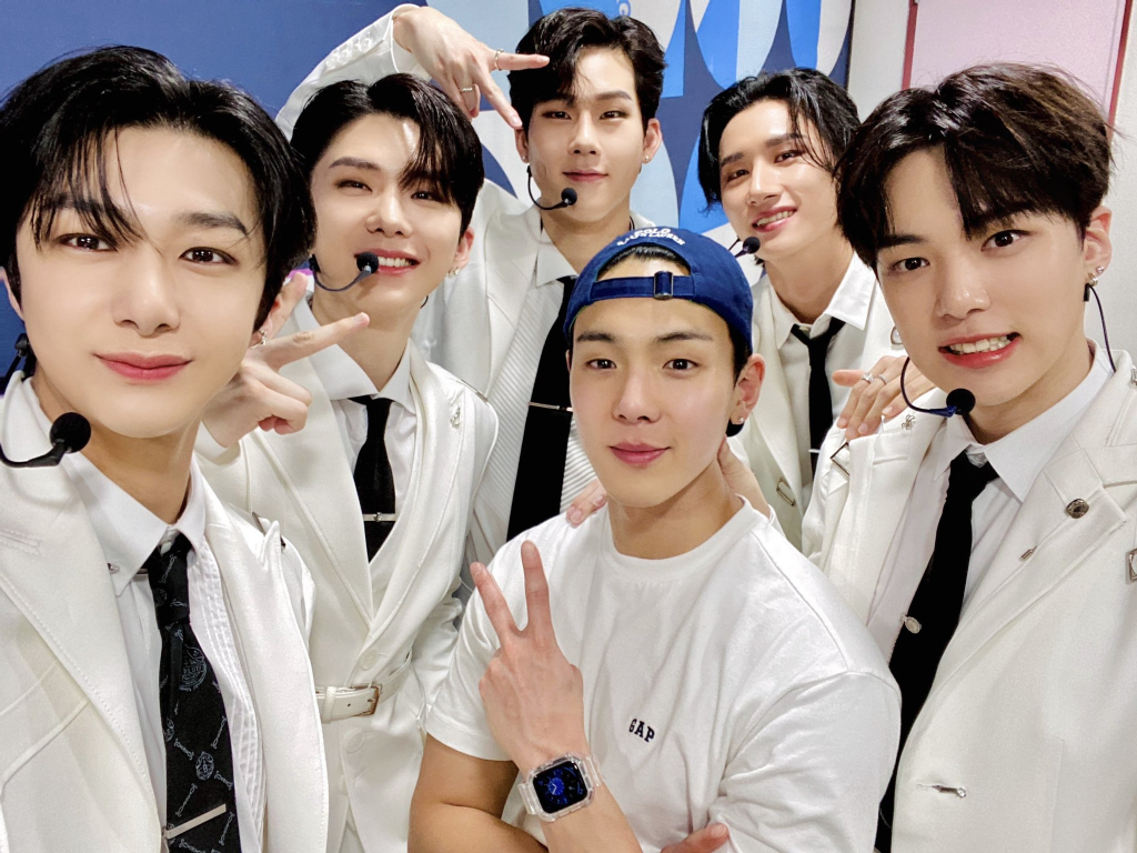 몬스타엑스(MONSTA X)