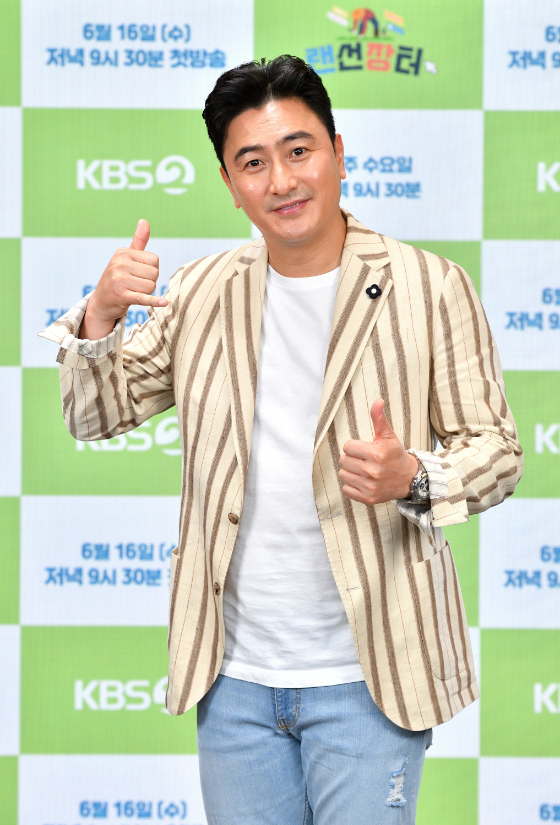 전 축구선수 안정환이 KBS 2TV '랜선장터' 제작발표회에 참석했다./사진제공=KBS