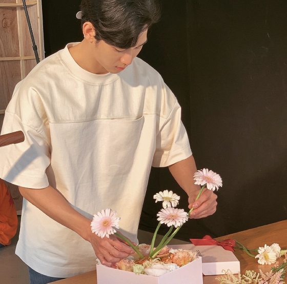 /사진=김수현 인스타그램