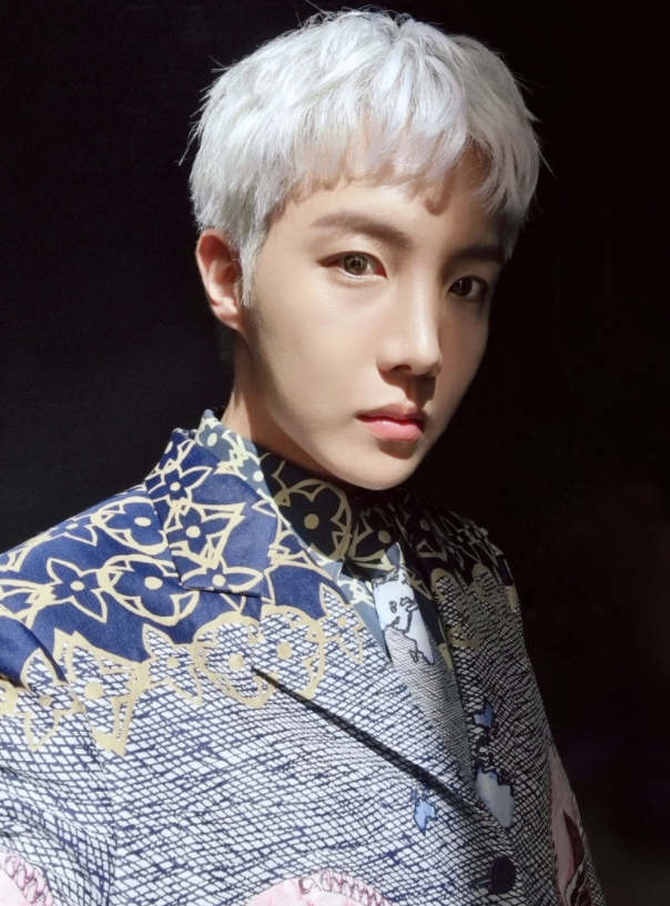 방탄소년단 제이홉(BTS J-HOPE)