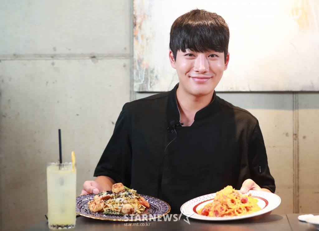 배우 강율 /사진=이동훈 기자 photoguy@