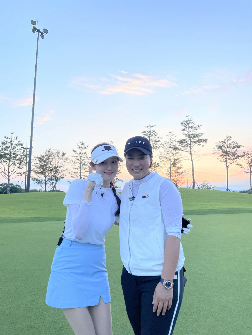 배우 이성경, 전 골프선수 박세리 /사진제공=JTBC