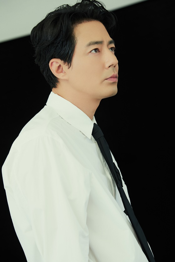 조인성 /사진제공=IOK컴퍼니