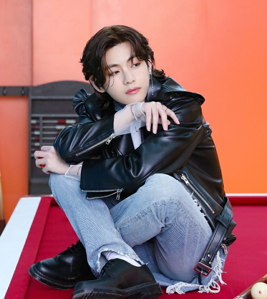 방탄소년단 뷔(BTS V)