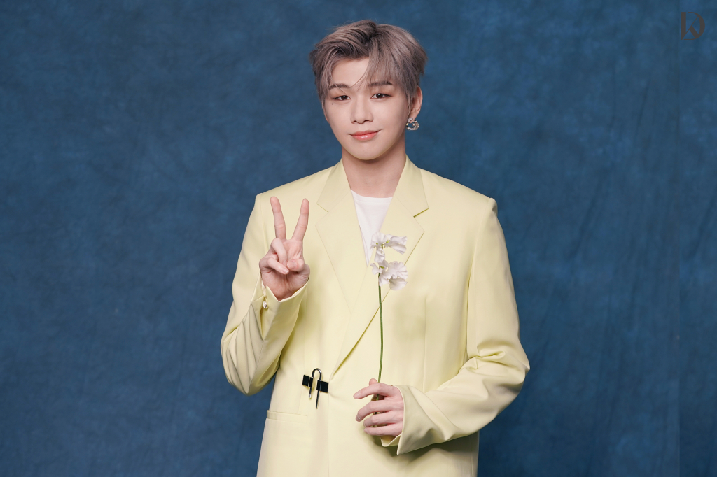 강다니엘(KANG DANIEL)