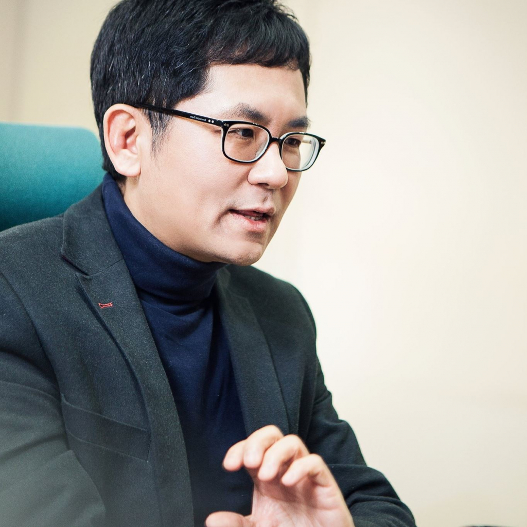 문유석 작가 /사진제공=tvN