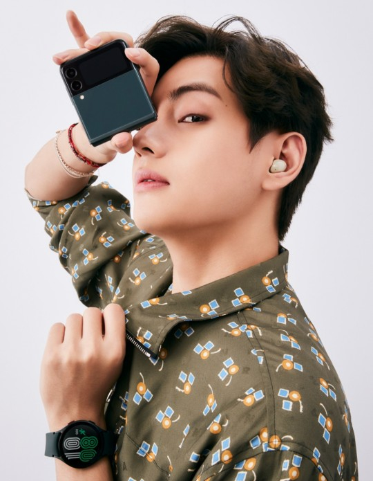 방탄소년단 뷔(BTS V)