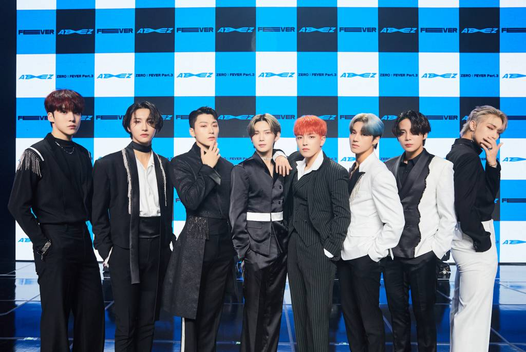 그룹 에이티즈(ATEEZ)가 13일 오후 온라인 생중계로 진행된 일곱 번째 미니 앨범 '제로 : 피버 파트 3(ZERO : FEVER Part.3)' 발매기념 쇼케이스에 앞서 포즈를 취하고 있다. 에이티즈의 이번 앨범은 더블 타이틀 곡 '이터널 선샤인'(Eternal Sunshine)과 '데자뷰'(Deja Vu)로 상반된 매력을 담아냈다. /사진제공=KQ엔터테인먼트 2021.09.13 /사진=이동훈 기자 photoguy@