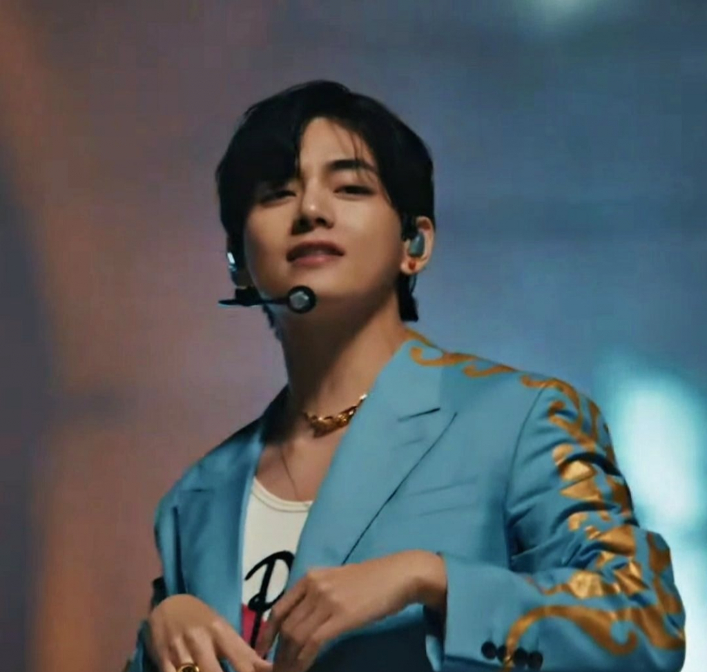 방탄소년단 뷔(BTS V)