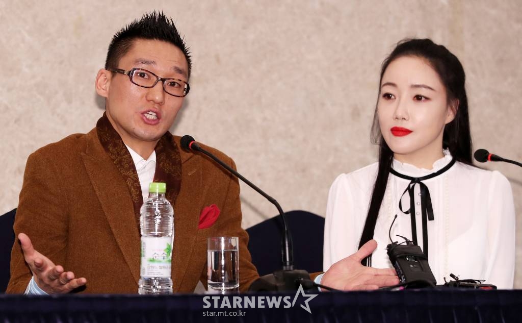 왕진진(왼쪽)과 낸시랭 /사진=김휘선 기자 hwijpg@