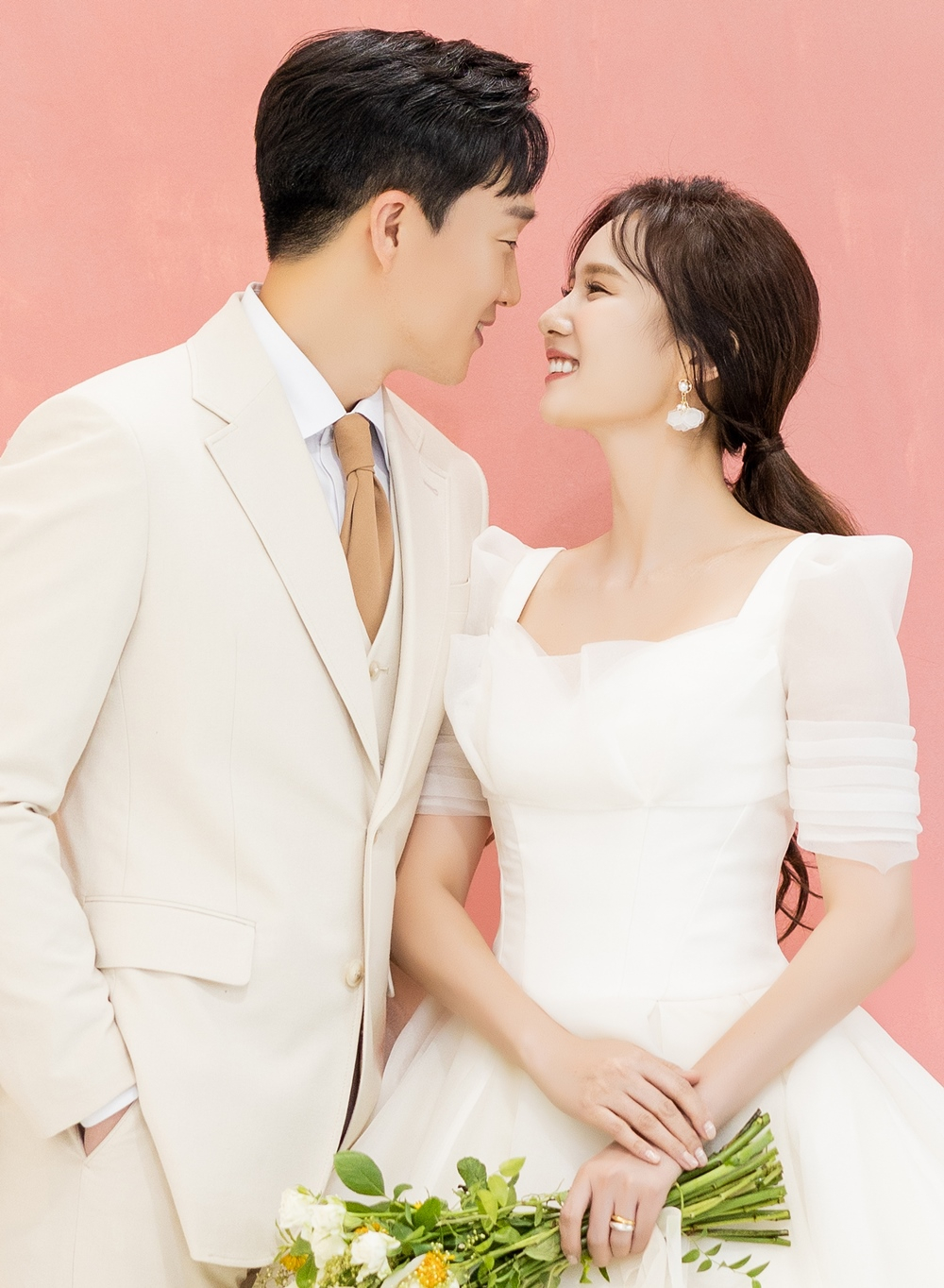 /사진제공=해피메리드컴퍼니, 웨딩디렉터봉드, 테오그라피, 모니카블랑쉬, 스튜디오원, 비안플라워, 모아위, 규중칠우, 스플렌디노, 정민경스타일리스트