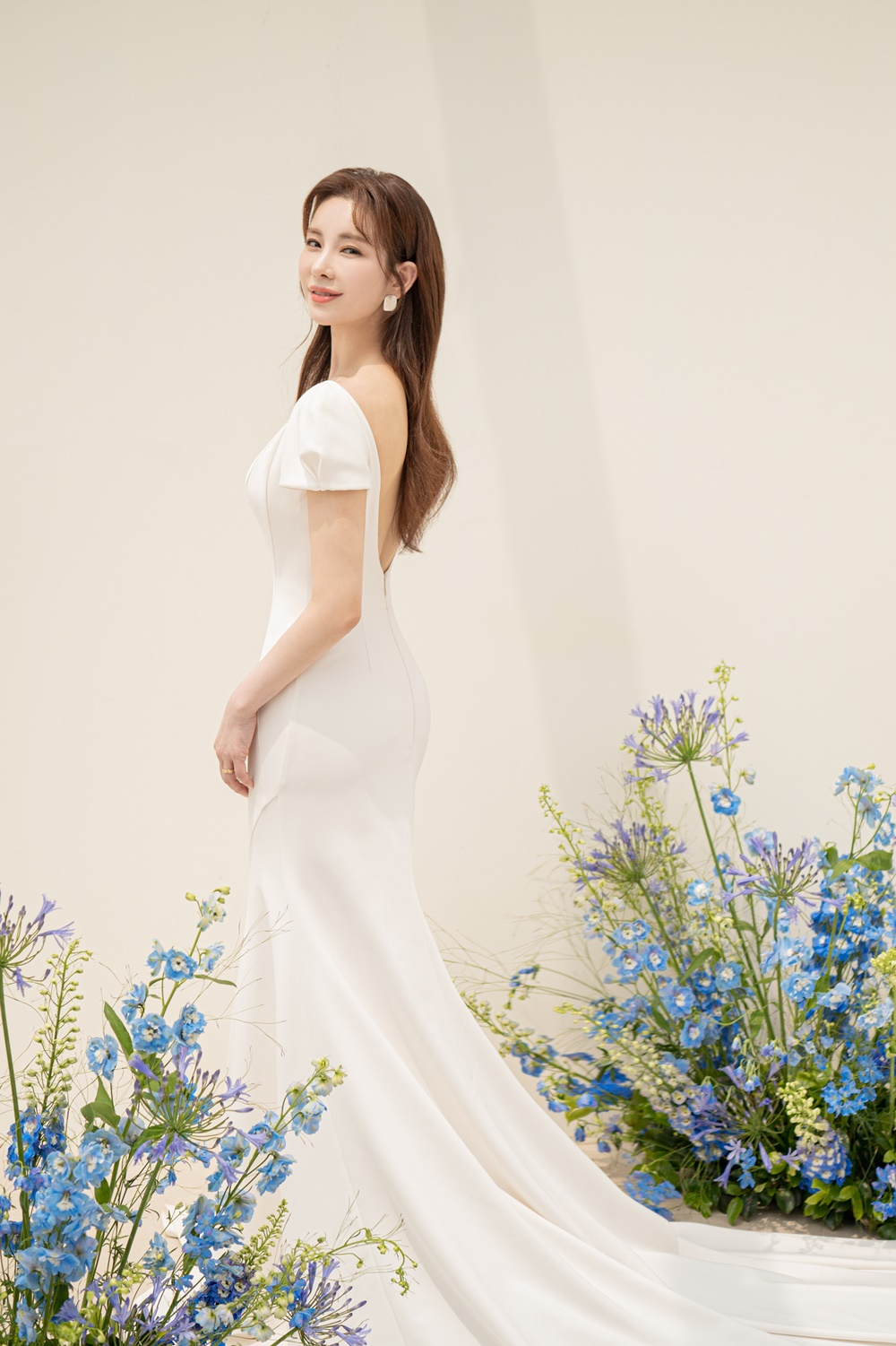 /사진제공=해피메리드컴퍼니, 웨딩디렉터봉드, 뮤아스튜디오, 이명순웨딩, 비안플라워, 규중칠우, 알루, 마인모리, 스플렌디노, 정민경스타일리스트