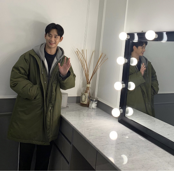 /사진=김수현 인스타그램