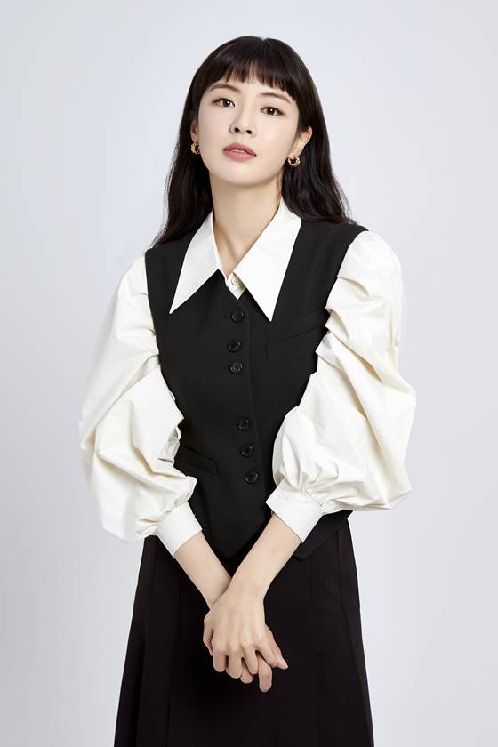 배우 이선빈 /사진=이니셜 엔터테인먼트, 유영준스튜디오