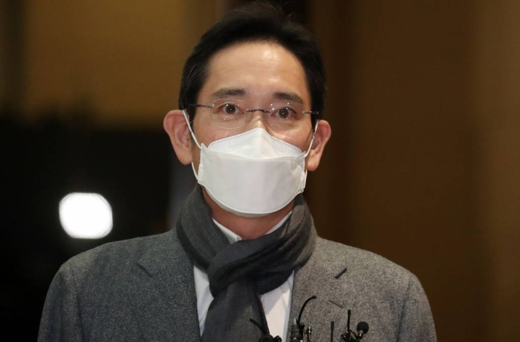 이재용 삼성전자 부회장이 미국 출장 일정을 마치고 지난 24일 귀국한 모습. 사진제공=뉴시스