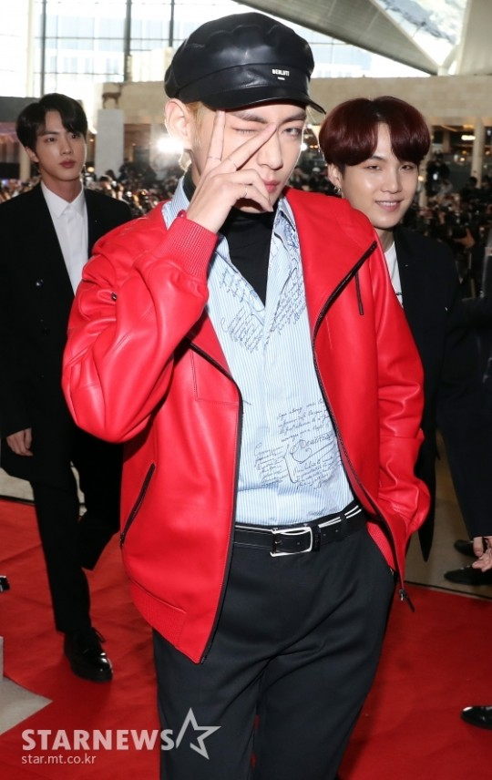 방탄소년단 뷔(BTS V)