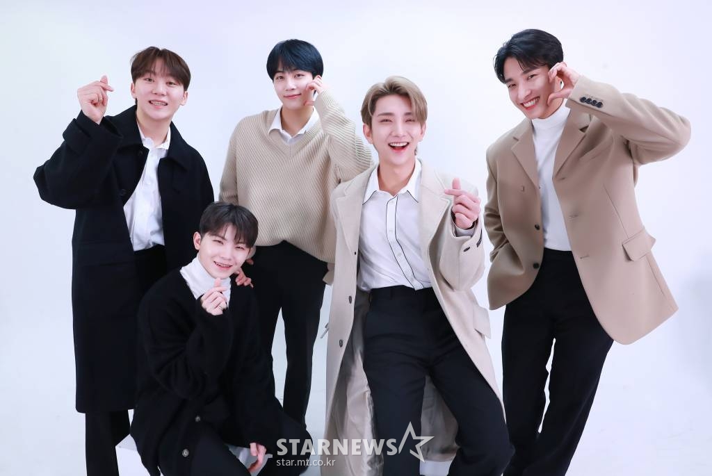 2022.01.11 세븐틴 AAA 인터뷰 /사진=이동훈 기자 photoguy@