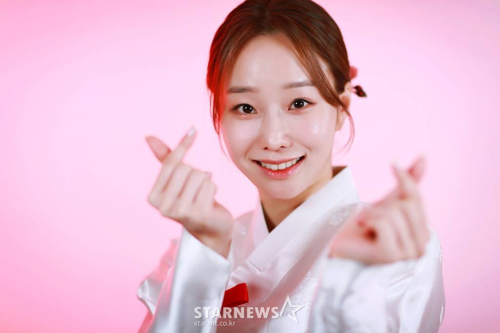 2022.01.20 배우 문예원 한복 인터뷰 /사진=이동훈 기자 photoguy@