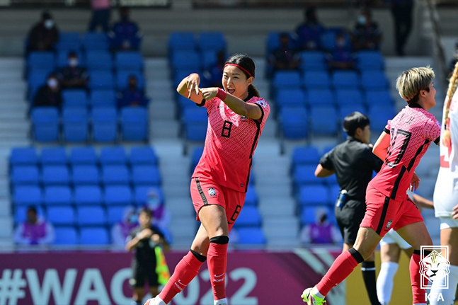 여자축구대표팀 조소현이 3일 필리핀과의 AFC 여자 아시안컵 준결승전에서 선제골을 넣은 뒤 골 세리머니를 펼치고 있다. /사진=대한축구협회
