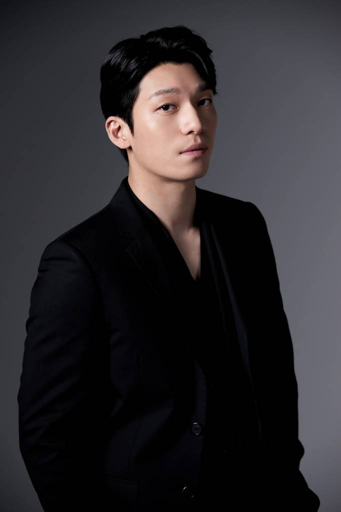 tvN 드라마 '배드 앤 크레이지'의 배우 위하준이 4일 오후 진행된 화상 인터뷰를 위해 포즈를 취하고 있다. '배드 앤 크레이지'는 유능하지만 '나쁜 놈' 수열이 정의로운 '미친 놈' K를 만나 겪게 되는 인성회복 히어로 드라마다. /사진제공=엠에스팀엔터테인먼트 2022.02.04 /사진=이동훈 기자 photoguy@