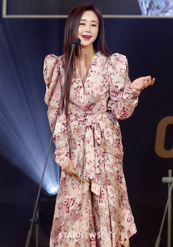 배우 함소원/사진=김휘선 기자 hwijpg@