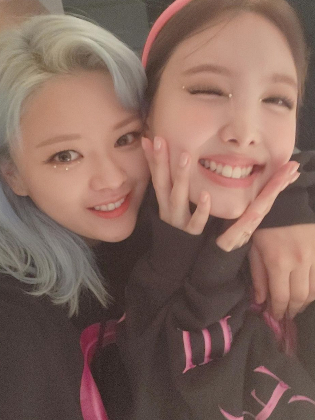 /사진=트와이스 공식 인스타그램