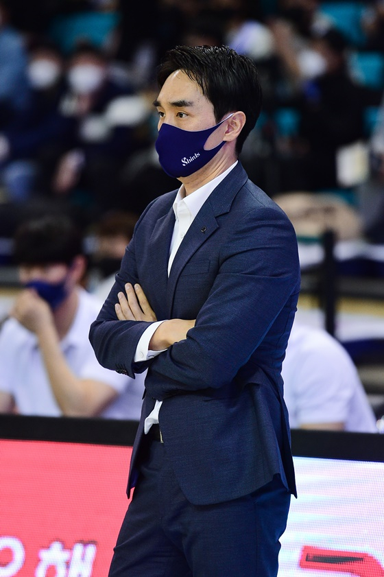 구나단 신한은행 감독. /사진=WKBL
