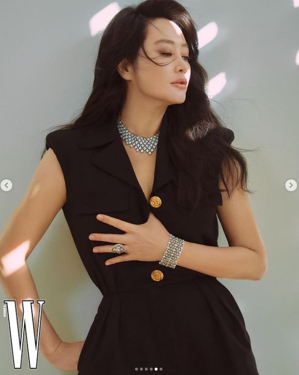 /사진=김혜수 인스타그램