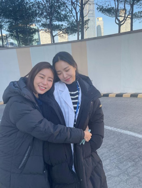 /사진=손나은 인스타그램