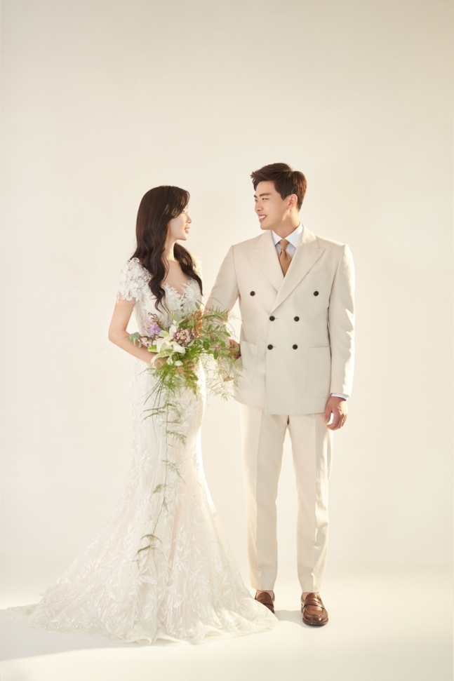 임정우-조이안 부부 모습. /사진=LG 트윈스 제공