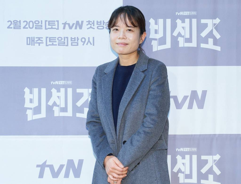 김희원 감독이 15일 오후 온라인 생중계로 진행된 tvN 토일드라마 '빈센조' 제작발표회에 참석해 포즈를 취하고 있다, /사진제공=CJENM /사진=이동훈 기자 photoguy@
