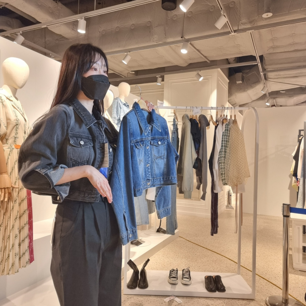 한 컬렉션, 왕홍 라이브커머스 /사진제공=롯데관광개발