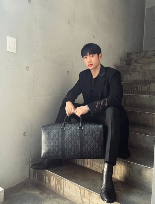 /사진=정해인 인스타그램