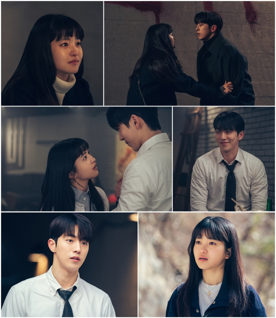 tvN 토일드라마 '스물다섯 스물하나' 남주혁, 김태리/사진제공=tvN '스물다섯 스물하나'