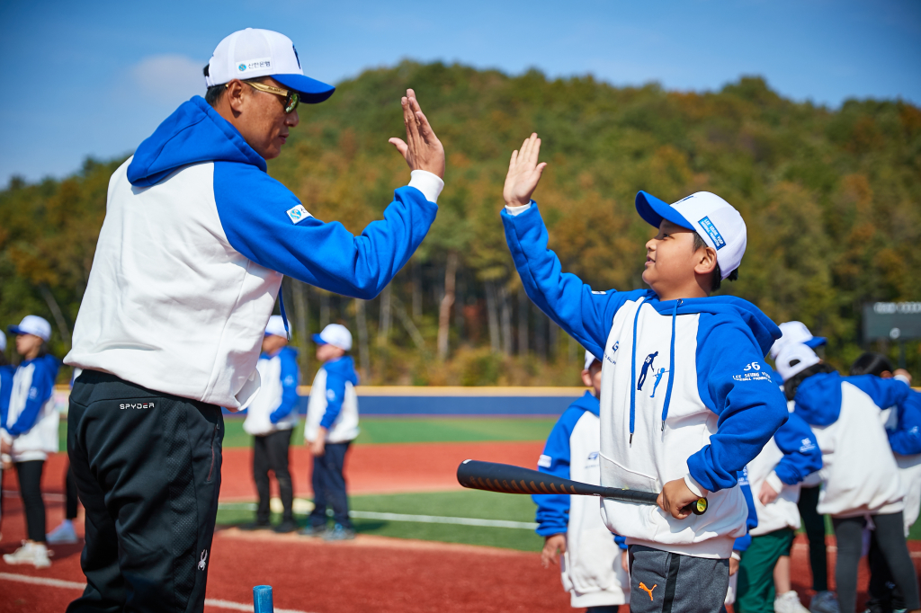 이승엽 드림야구캠프의 모습. /사진=이승엽장학재단 제공