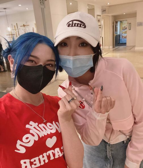 알렉사(왼쪽)와 2NE1멤버 공민지 / 사진출처=알렉사 공식 인스타그램