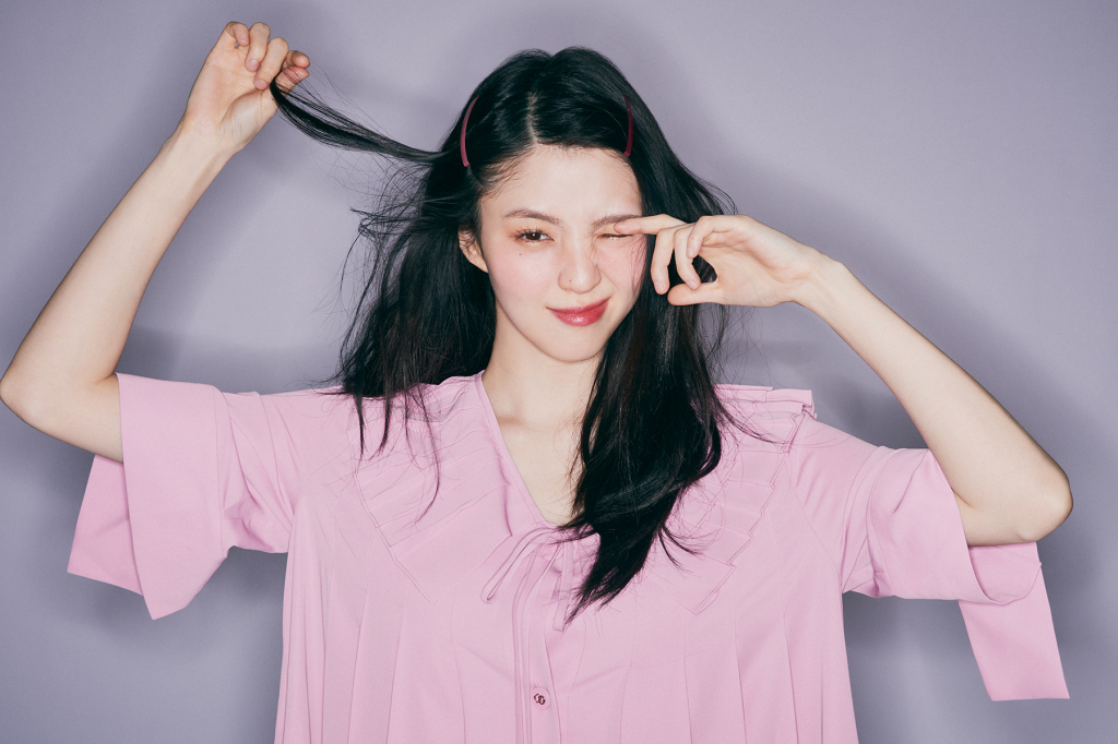 럭키슈에뜨 모델 배우 한소희 /사진제공=코오롱인더스트리FnC