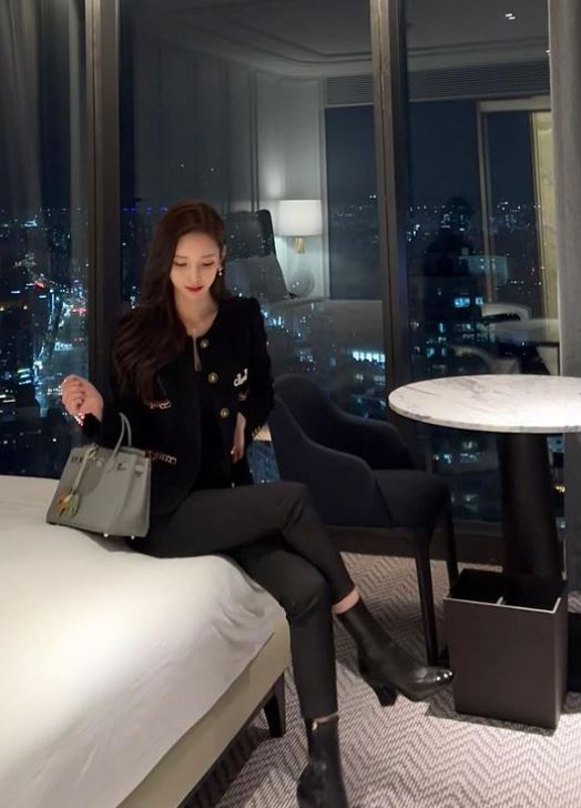 /사진=야옹이 작가 인스타그램