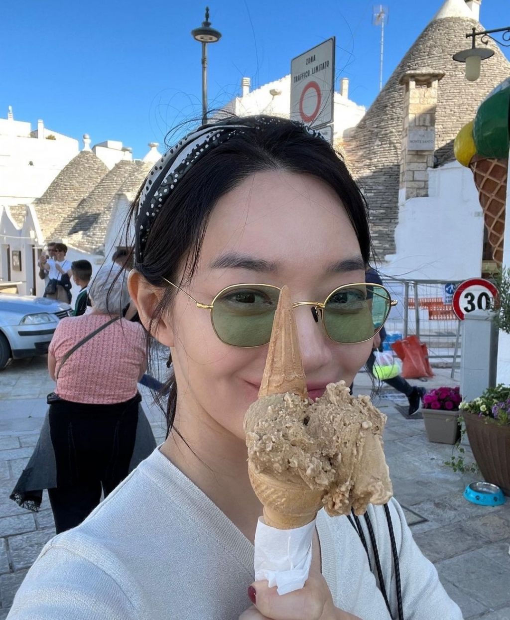 /사진=신민아 인스타그램