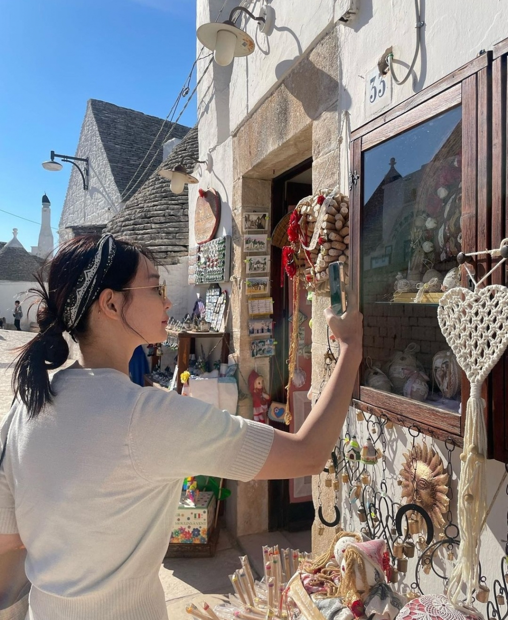 /사진=신민아 인스타그램