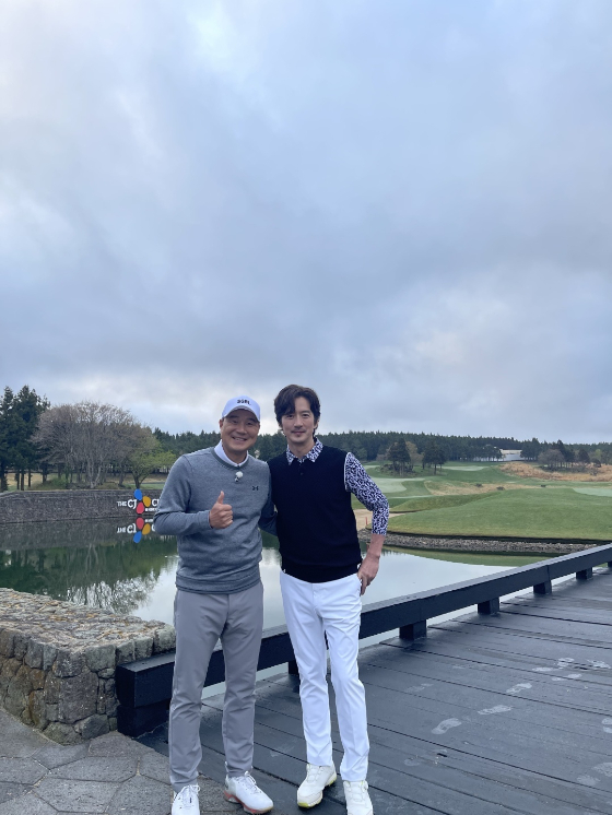 이형택, 정준호(사진 오른쪽)/사진제공=tvN D 스포츠 웹예능 '스타골프빅리그