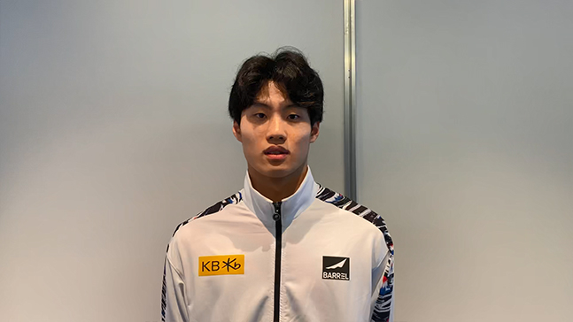 2022 FINA 세계선수권대회 일정을 모두 마친 뒤 소감을 밝히고 있는 황선우. /사진=올댓스포츠