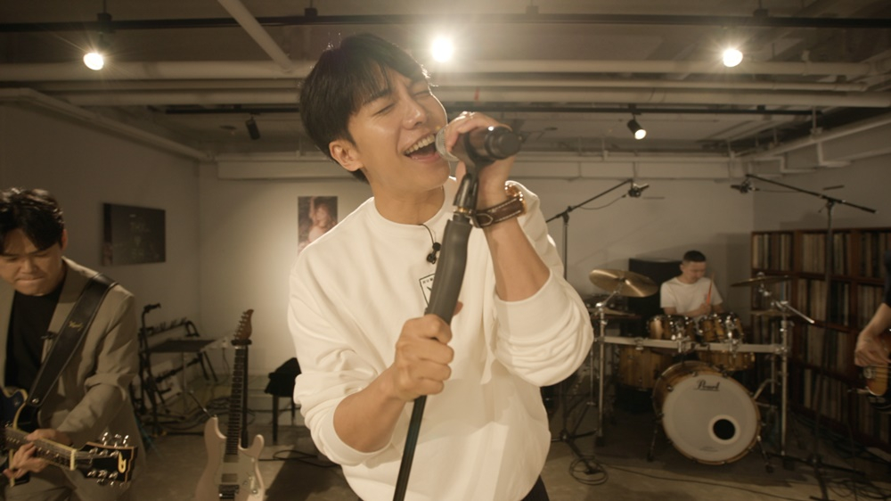 가수 이승기 /사진제공=휴먼메이드