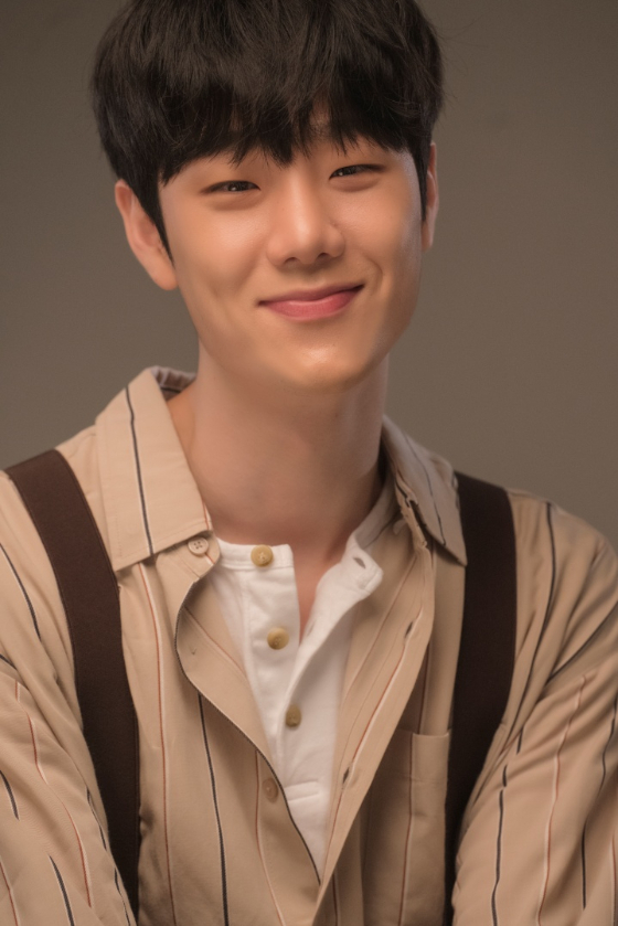 배우 이봉준./사진=럭키컴퍼니