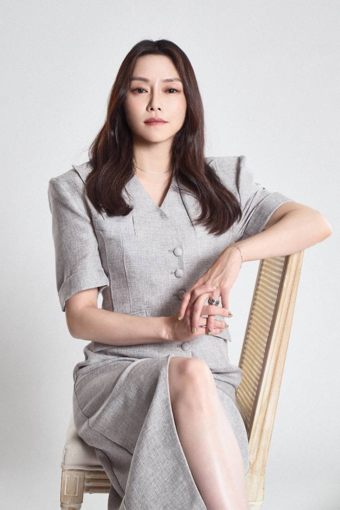 넷플릭스 오리지널 시리즈 '블랙의 신부'의 배우 차지연이 22일 오전 진행된 화상 인터뷰를 위해 포즈를 취하고 있다. '블랙의 신부'는 사랑이 아닌 조건을 거래하는 상류층 결혼정보회사에서 펼쳐지는 복수와 욕망의 스캔들을 그린 드라마다. /2022.07.22 /사진=이동훈 기자 photoguy@
