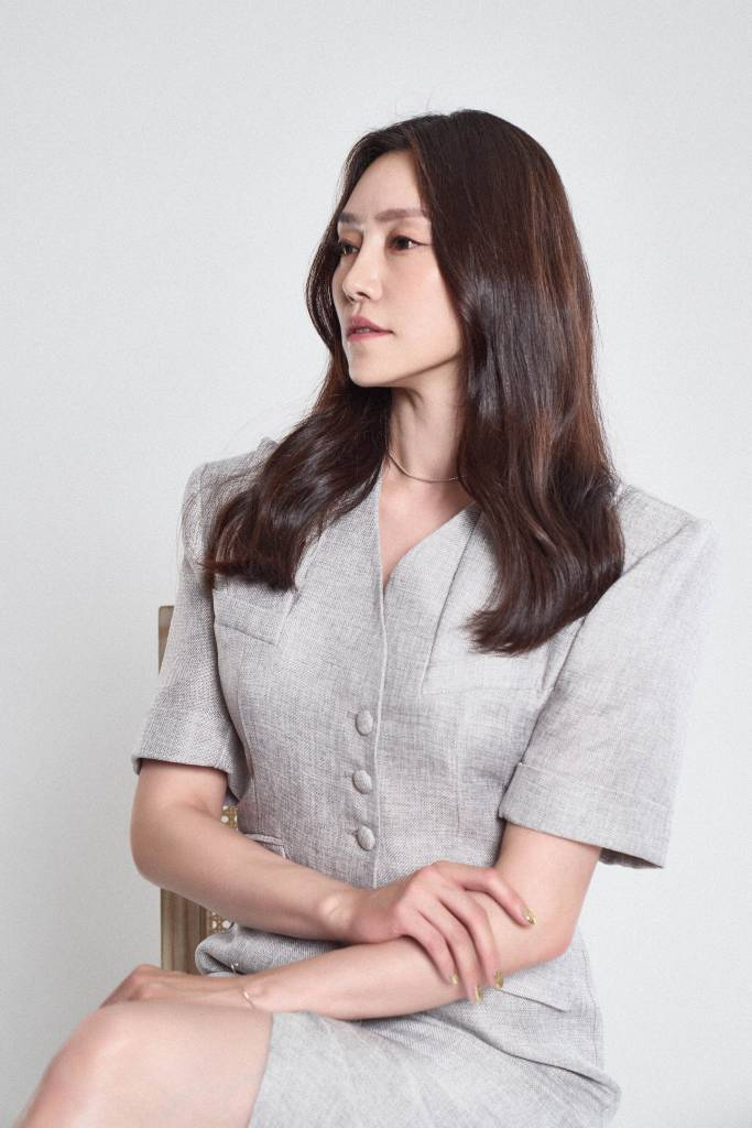 넷플릭스 오리지널 시리즈 '블랙의 신부'의 배우 차지연이 22일 오전 진행된 화상 인터뷰를 위해 포즈를 취하고 있다. '블랙의 신부'는 사랑이 아닌 조건을 거래하는 상류층 결혼정보회사에서 펼쳐지는 복수와 욕망의 스캔들을 그린 드라마다. /2022.07.22 /사진=이동훈 기자 photoguy@
