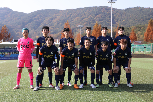 지난해 K리그-스페셜올림픽코리아 통합축구 대회에 참가했던 서울이랜드. /사진=한국프로축구연맹